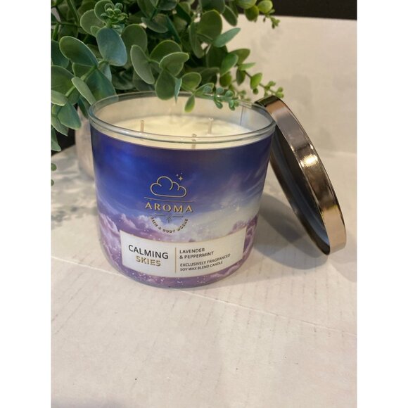 Bath & Body Works Aromatherapy “Calming Skies” Lavender Peppermint 3 Wick Candle - Picture 1 of 6